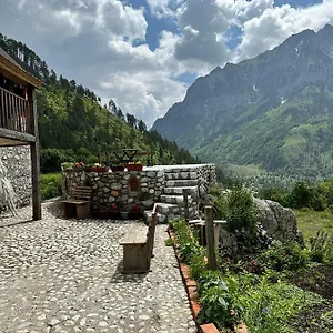 guest-house-kukaj-valbone.albaniahotels.org/